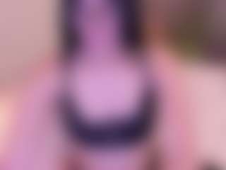 Soffy Watson's Live Sex Cam Show