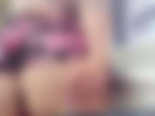 lovelyclara4u's Live Sex Cam Show