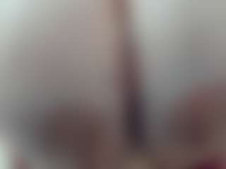 lovelyclara4u's Live Sex Cam Show