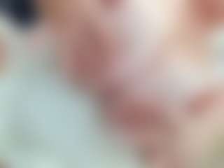 lovelyclara4u's Live Sex Cam Show