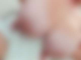 lovelyclara4u's Live Sex Cam Show
