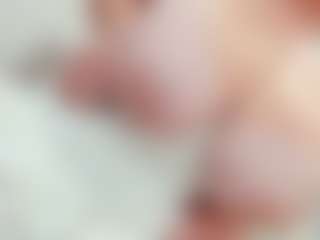 lovelyclara4u's Live Sex Cam Show