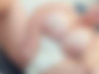 lovelyclara4u's Live Sex Cam Show