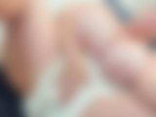lovelyclara4u's Live Sex Cam Show