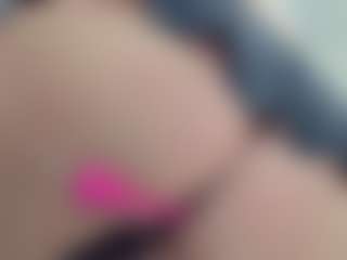 lovelyclara4u's Live Sex Cam Show