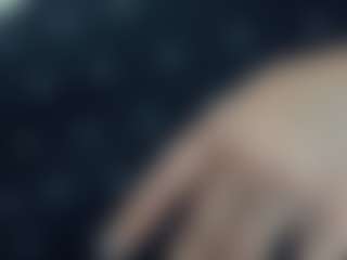 lovelyclara4u's Live Sex Cam Show