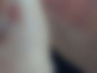 lovelyclara4u's Live Sex Cam Show