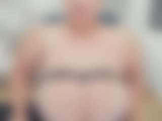 lovelyclara4u's Live Sex Cam Show