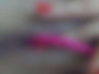 lovelyclara4u's Live Sex Cam Show