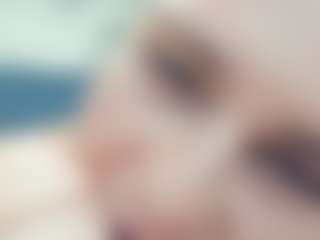 lovelyclara4u's Live Sex Cam Show