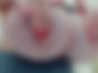 lovelyclara4u's Live Sex Cam Show