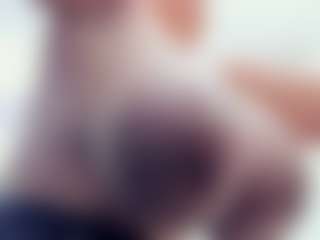 lovelyclara4u's Live Sex Cam Show