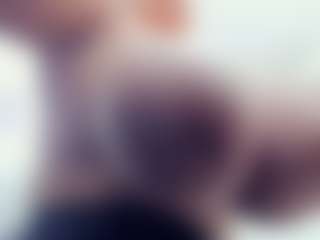 lovelyclara4u's Live Sex Cam Show