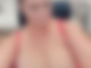 lovelyclara4u's Live Sex Cam Show