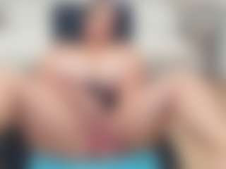 lovelyclara4u's Live Sex Cam Show