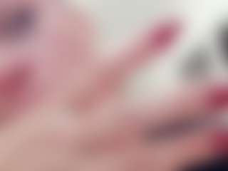lovelyclara4u's Live Sex Cam Show