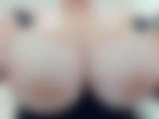 Live cam show with lovelyclara4u - Squirt White on StripNow | united states