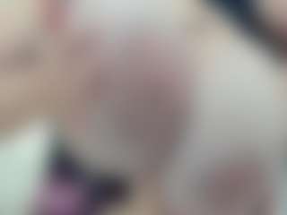 lovelyclara4u's Live Sex Cam Show