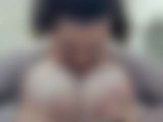 lovelyclara4u's Live Sex Cam Show
