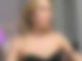Live cam show with hotcarolinexo - Blonde Hair on Camsoda