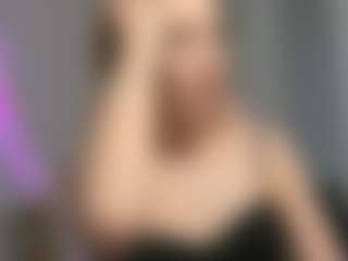 hotcarolinexo's Live Sex Cam Show