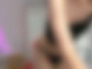 Live cam show with hotcarolinexo - Average on Sweet Sext