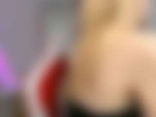 Live cam show with hotcarolinexo - Thin on CamwithHer