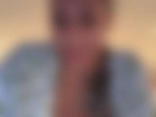 spicytits4u's Live Sex Cam Show