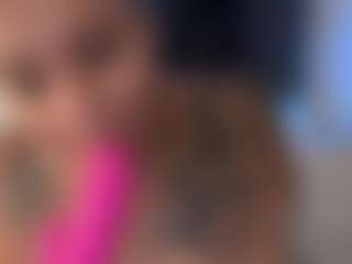 spicytits4u's Live Sex Cam Show