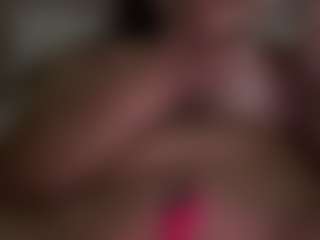 Live cam show with Gaby Ferrer - Big Tits on live18s.com