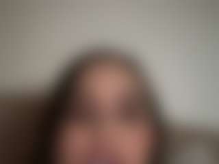 Live cam show with Gaby Ferrer - Brown Hair on crypto-cams