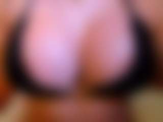Gaby Ferrer's Live Sex Cam Show