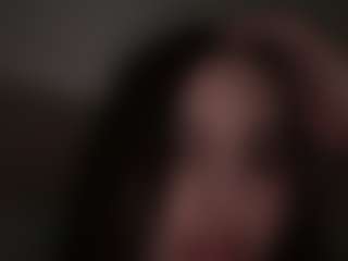 Live cam show with Gaby Ferrer - Brown Eyes Brown Hair on hotwifechat.live