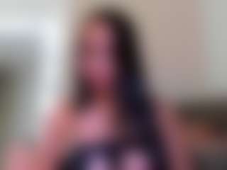 Live cam show with Gaby Ferrer - Fingering on fuklive.com