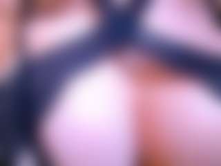 Live cam show with Gaby Ferrer - Blowjob on SmokeAndPoke