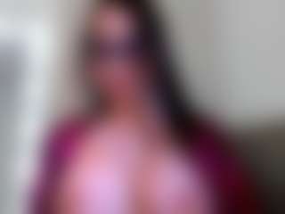 Live cam show with Gaby Ferrer - Big Tits on hrnylive.com