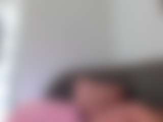 Live cam show with Gaby Ferrer - Rub on Dolls Live