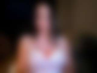 Live cam show with Gaby Ferrer - Yoga MILF on StripNow