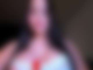 Live cam show with Gaby Ferrer - Interactive on Instabang