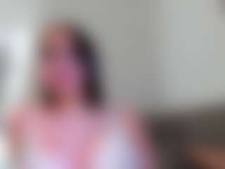 Live cam show with Gaby Ferrer - Lovense Brown Hair on Camsoda.co