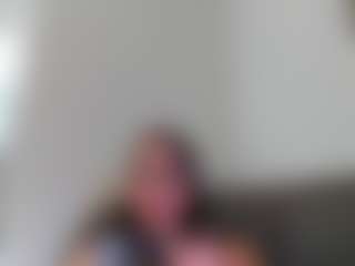 Live cam show with Gaby Ferrer - Lush Lovense on Dolls Live
