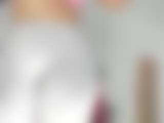 Live cam show with ashlynxx - Ebony on madthumbs | colombia