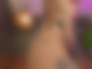 Live cam show with Ginebra - Legs on SinfulBabes
