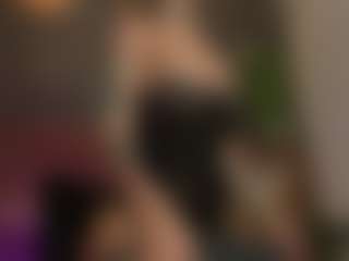 Live cam show with Ginebra - Thong on Dolls Live