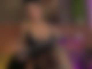 Live cam show with Ginebra - Legs on AdultVida.com