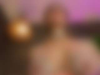 Live cam show with Ginebra - Grandes Tetas on Camsoda