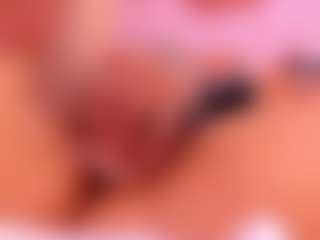 Live cam show with Hanna Taylor - Teen (18+) on CamwithHer