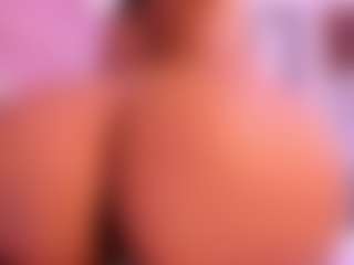 Live cam show with Hanna Taylor - Brown Eyes Toys on Camsoda
