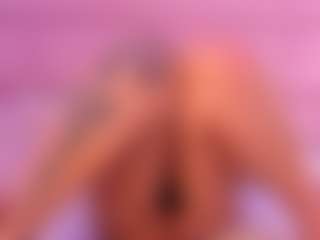 Live cam show with Hanna Taylor - Teen (18+) on Camsoda