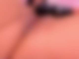 Live cam show with Hanna Taylor - Control on Milfs Live